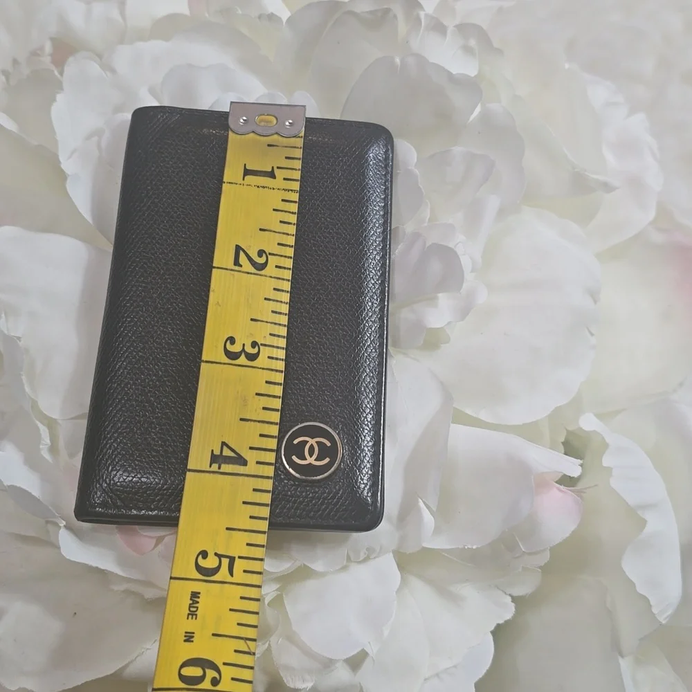 Chanel Card Holder In Black Leather